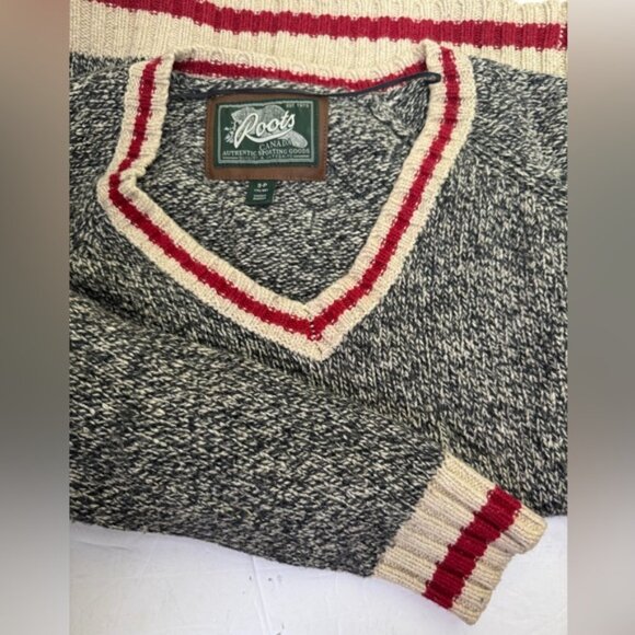 Roots Canada Cotton Cabin V Neck Knit Sweater Cozy Chucky Neutral Gray Red Tan S - Picture 7 of 15
